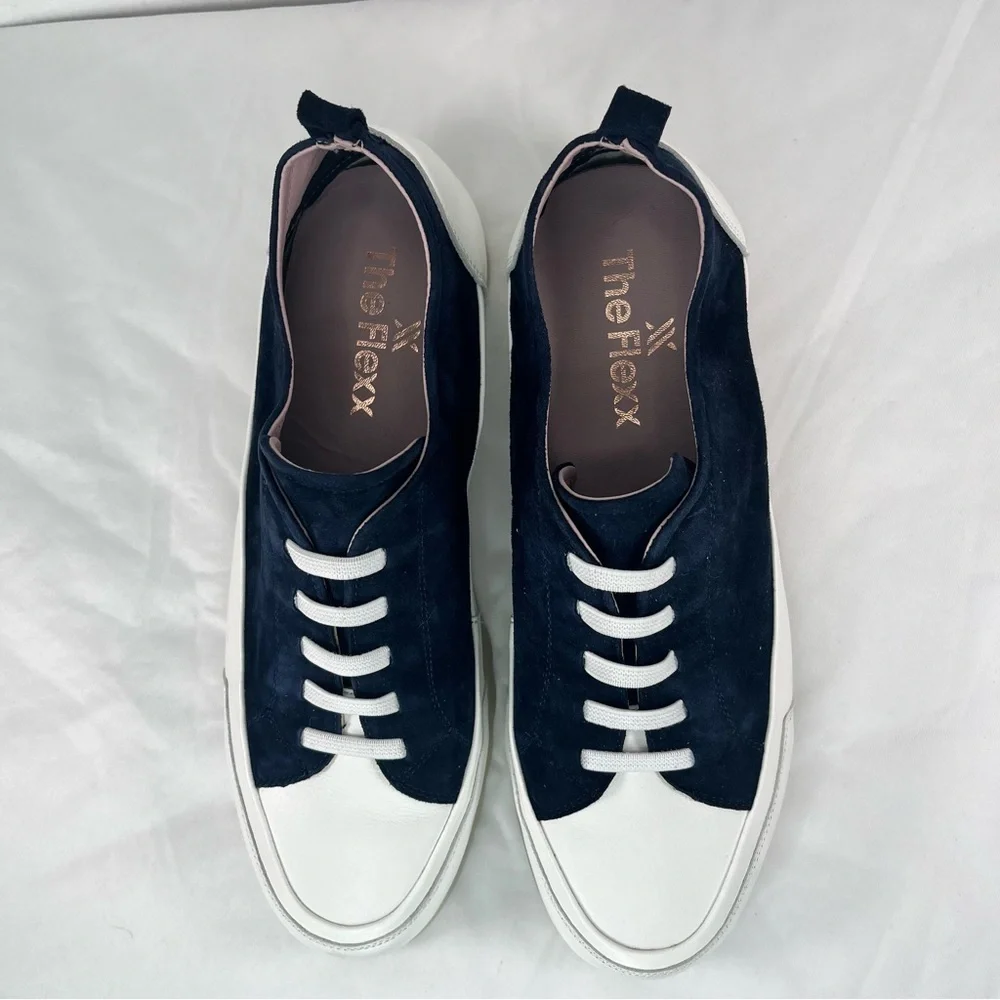 THE FLEXX Women's Navy Suede White Leather Slip On Sneakers Preppy Minimalist
